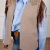 3N3A1728_2f6db00b-af8b-4fd5-9118-c427f13b272b Vicolo Gilet Misto Lana Con Borchie e Frange