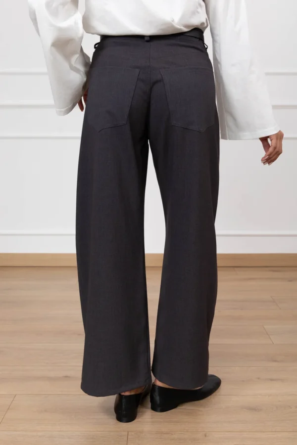 3N3A6730_7ccf93ab-6536-4c39-830a-b5446f8f255a Tensione In Pantalone Barrel In Viscosa